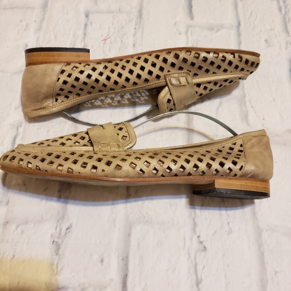 Sesto Meucci Lattice Perforated Flats Women's Size 8 Real Leather Gold - Picture 4 of 8